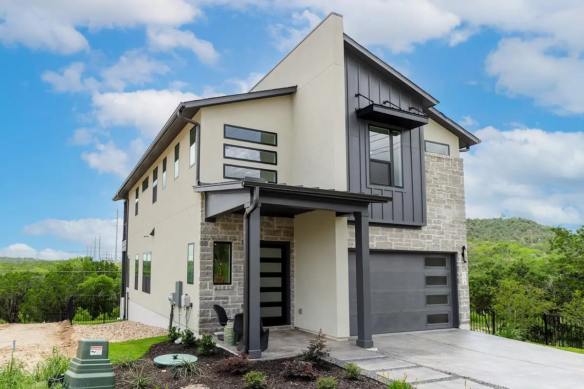 604 Grapeleaf Dr, Lakeway, TX 78738 - Image #1