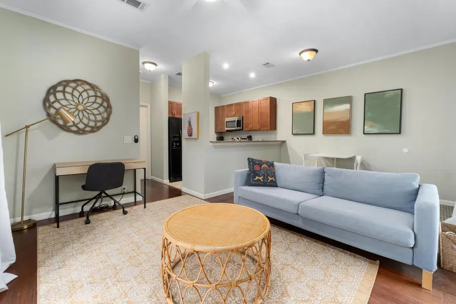 802 S 1st St #115, Austin, TX 78704 - #3