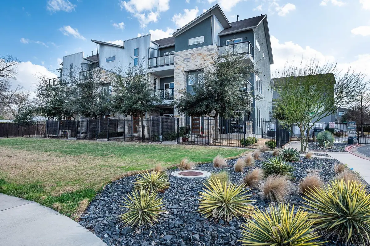 7204 Bassett Ct, Austin, TX 78741 - #1