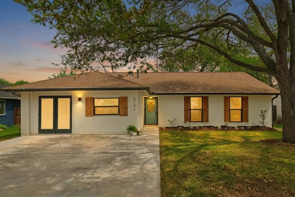 6701 Lancret Hill Dr, Austin, TX 78745 - #1