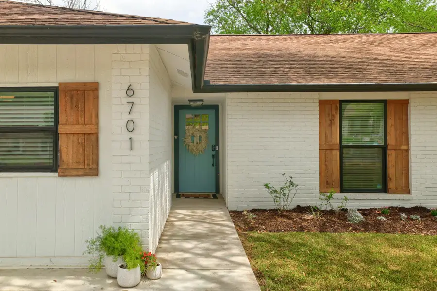 6701 Lancret Hill Dr, Austin, TX 78745 - #3