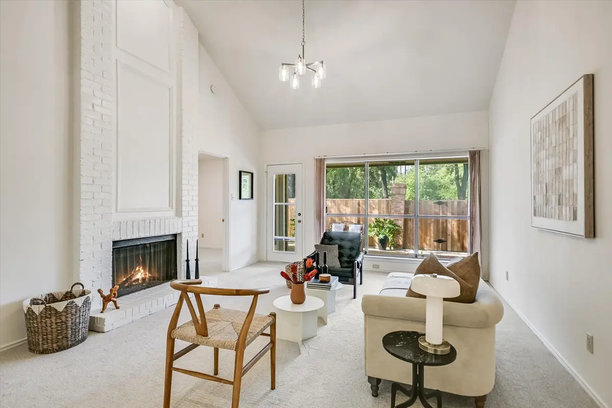 3718 Williamsburg Cir, Austin, TX 78731 - #1