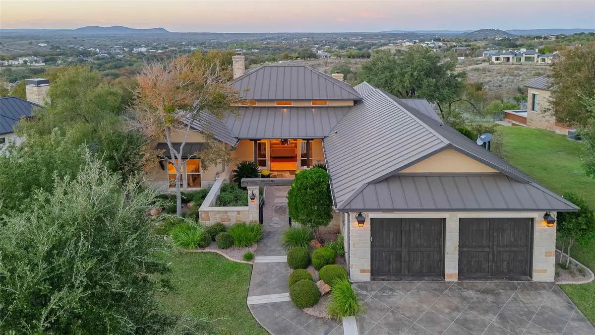 106 Kelley Ln, Horseshoe Bay, TX 78657 - Image #1