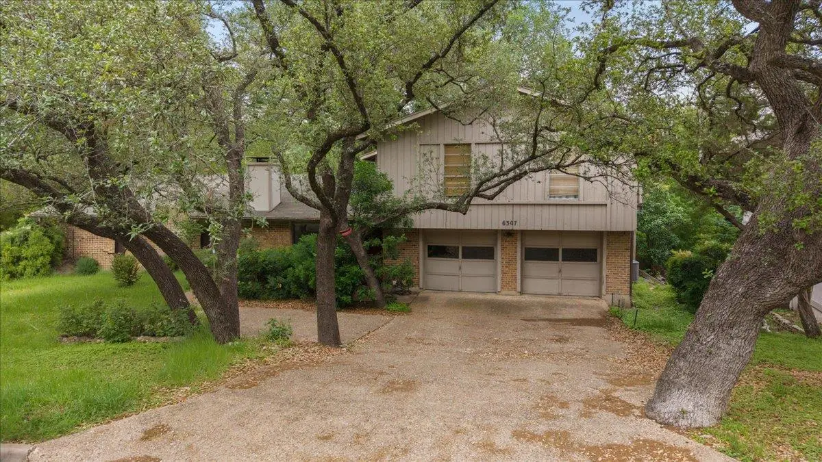 6307 Shadow Valley Dr, Austin, TX 78731 - #1