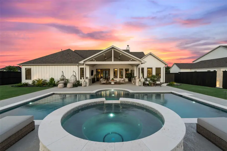 149 Mcnaughton Dr, Liberty Hill, TX 78642 - #2
