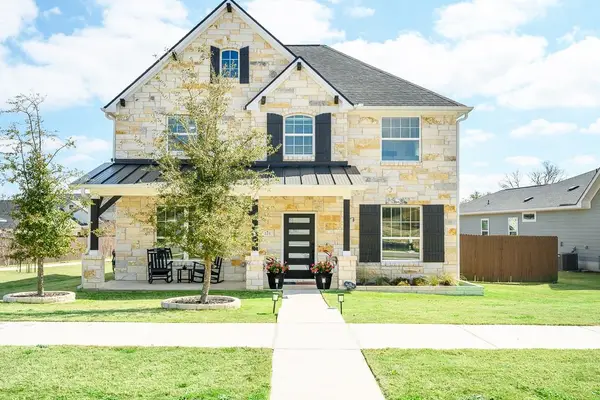 225 Villars Dr, Salado, TX 76571