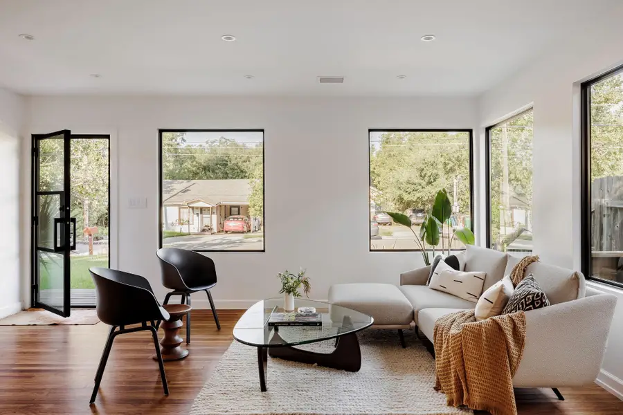 1405 Harvey St, Austin, TX 78702 - Image #3