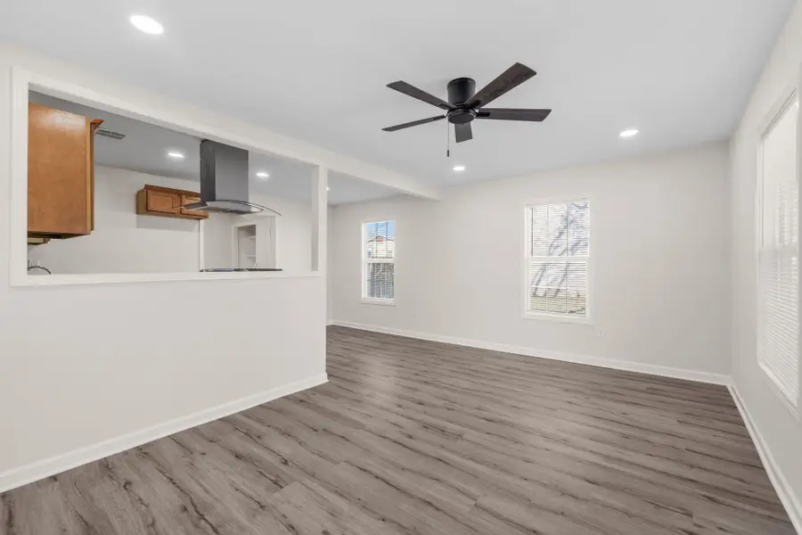 1308 S 45th St, Temple, TX 76504 - Image #2