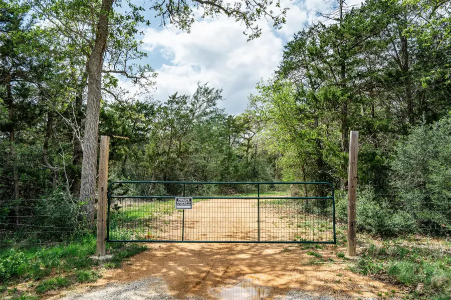 1354 Old Pin Oak Rd, Paige, TX 78659 - #3