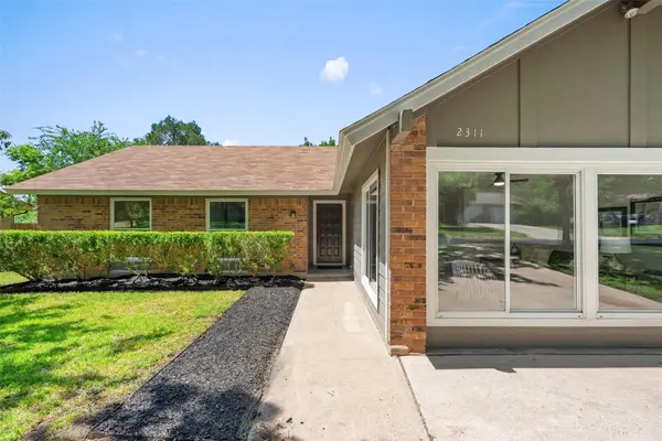 2311 Sheri Oak Ln, Austin, TX 78748