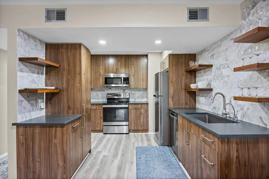 3809 Menchaca Rd #C, Austin, TX 78704 - #3