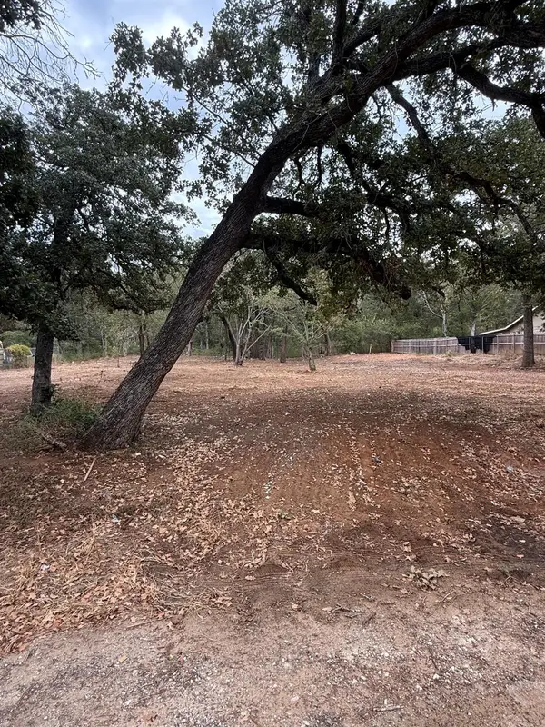 145 Ash St, Bastrop, TX 78602