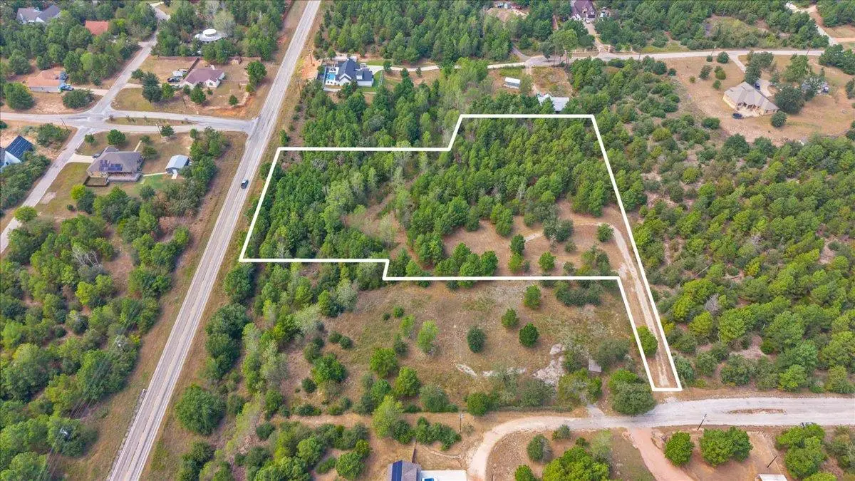 122 Hereford Ln, Bastrop, TX 78602 - #1