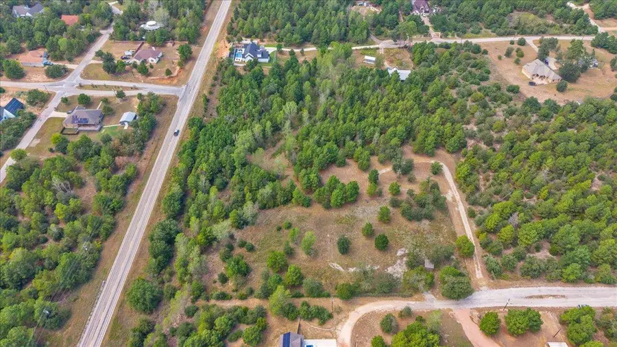 122 Hereford Ln, Bastrop, TX 78602 - #2