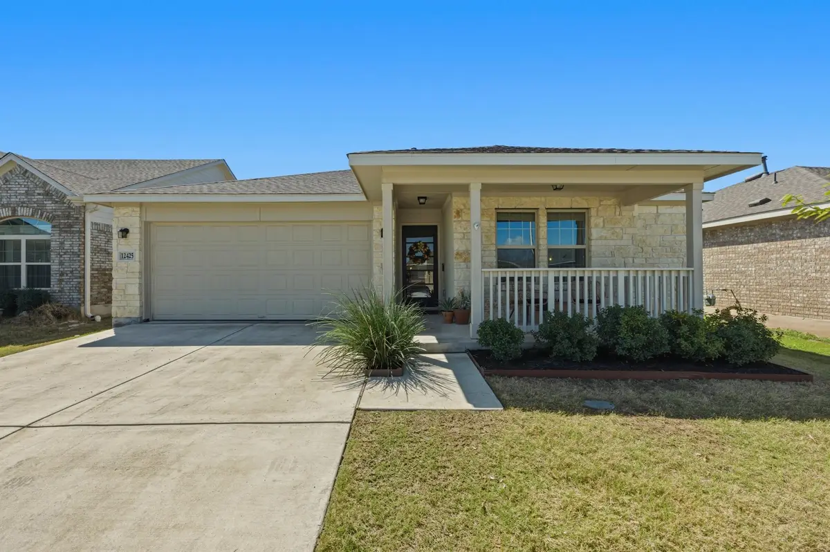 12425 Ostrich Trl, Manor, TX 78653 - #1