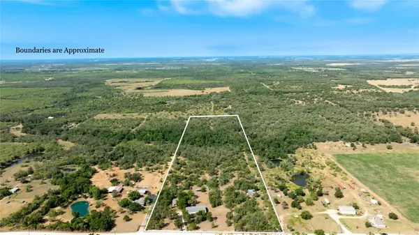 1400 Seminole Trl, Dale, TX 78616