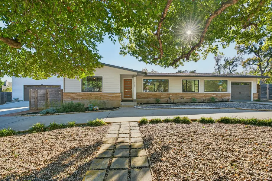 1909 Stanley Ave, Austin, TX 78745 - Image #2