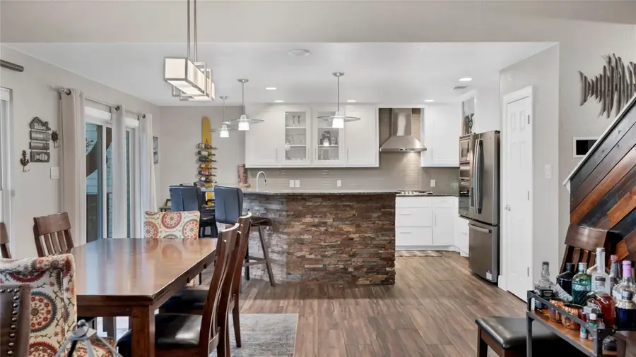 450 Pecan Creek Dr, Horseshoe Bay, TX 78657 - #3