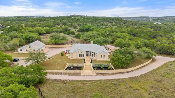 4915 Canyon Ranch Trl, Spicewood, TX 78669