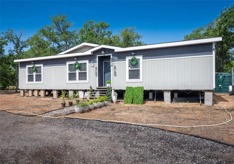 1686 Fm 2104, Paige, TX 78659 - #2
