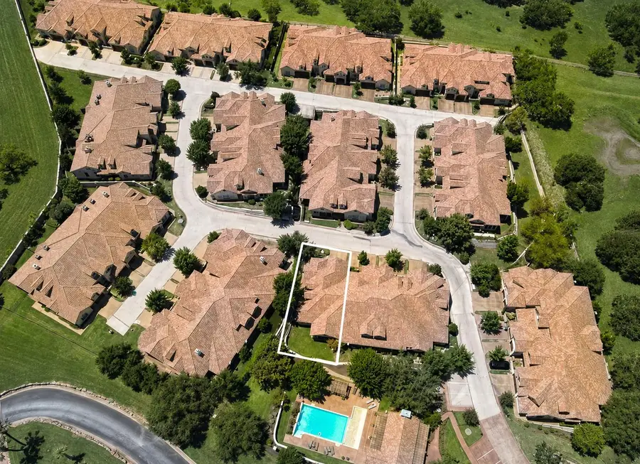 207 Enclave Cir, Horseshoe Bay, TX 78657 - #2