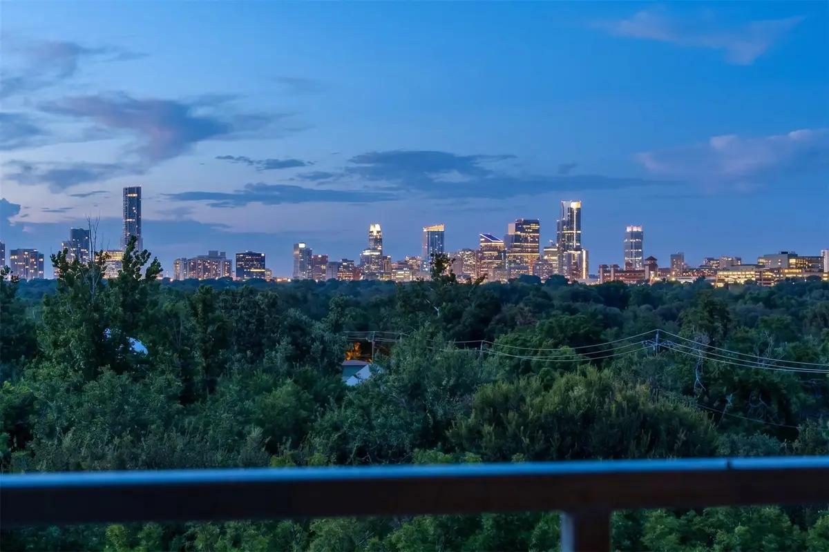 1320 Robert Browning St #408, Austin, TX 78723 - #1