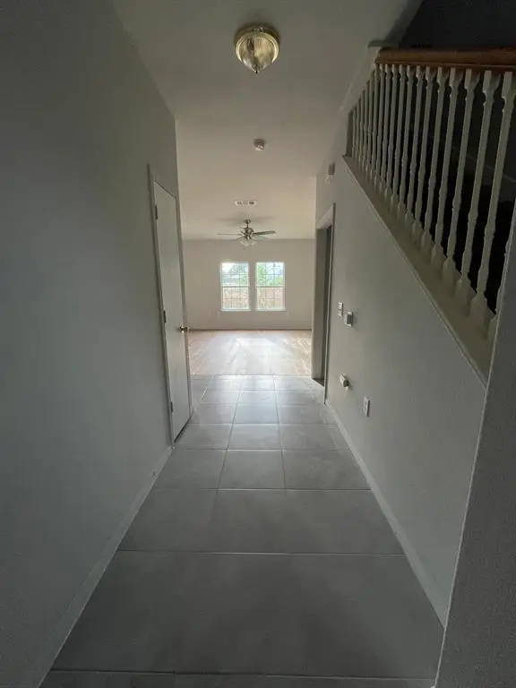 7504 Lazy Creek Dr, Austin, TX 78724 - #2