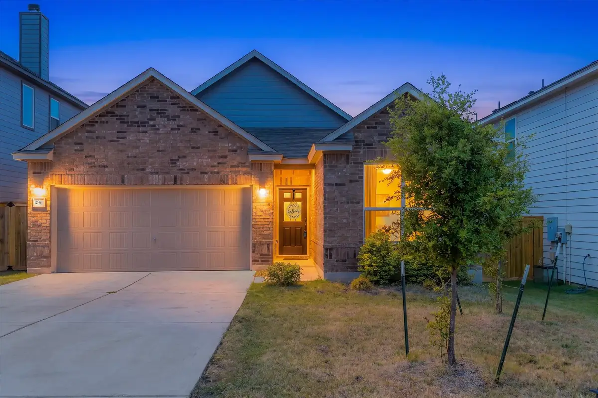 105 Colonel Mcnally Loop, Jarrell, TX 76537 - #1
