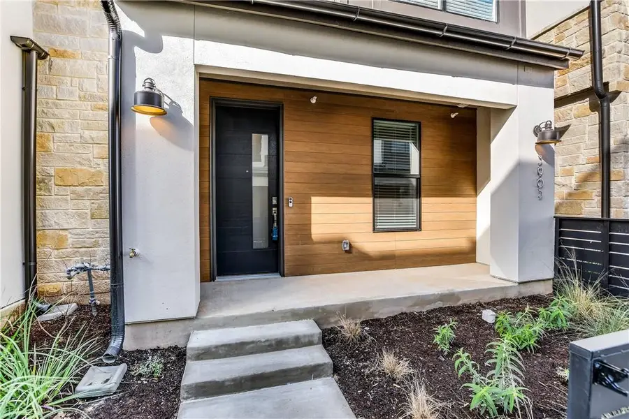 3905 Vantage Dr, Austin, TX 78731 - #2