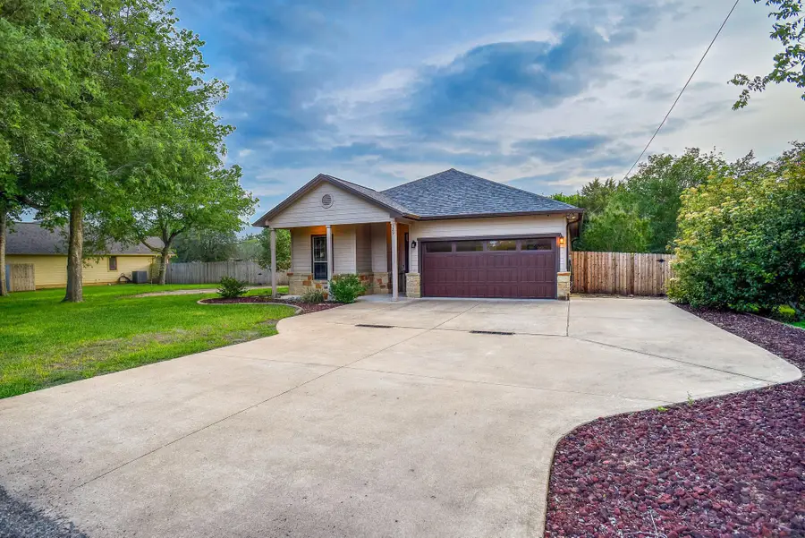 129 Haliimaile Ln, Bastrop, TX 78602 - #3