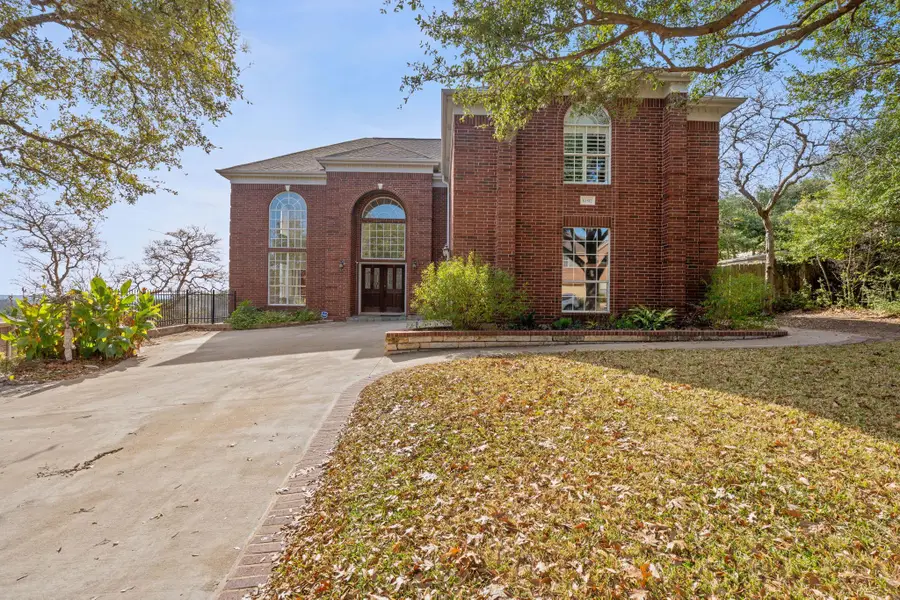 10517 Grand Oak Cir, Austin, TX 78750 - Image #2