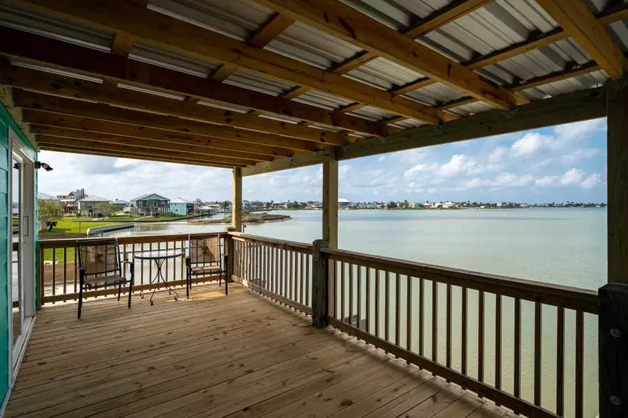 139 Lakeshore Dr, Rockport, TX 78382 - Image #3