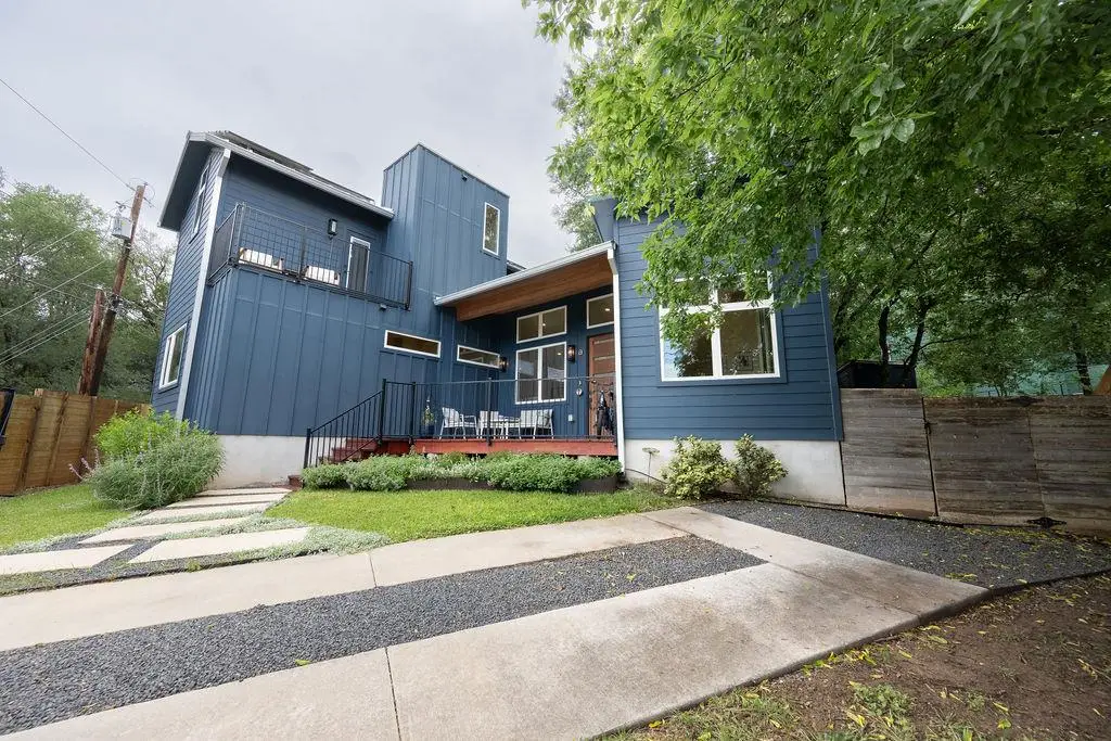 3923 E 16th St #A, Austin, TX 78721 - #1