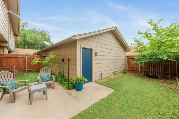 8925 North Plz #69, Austin, TX 78753