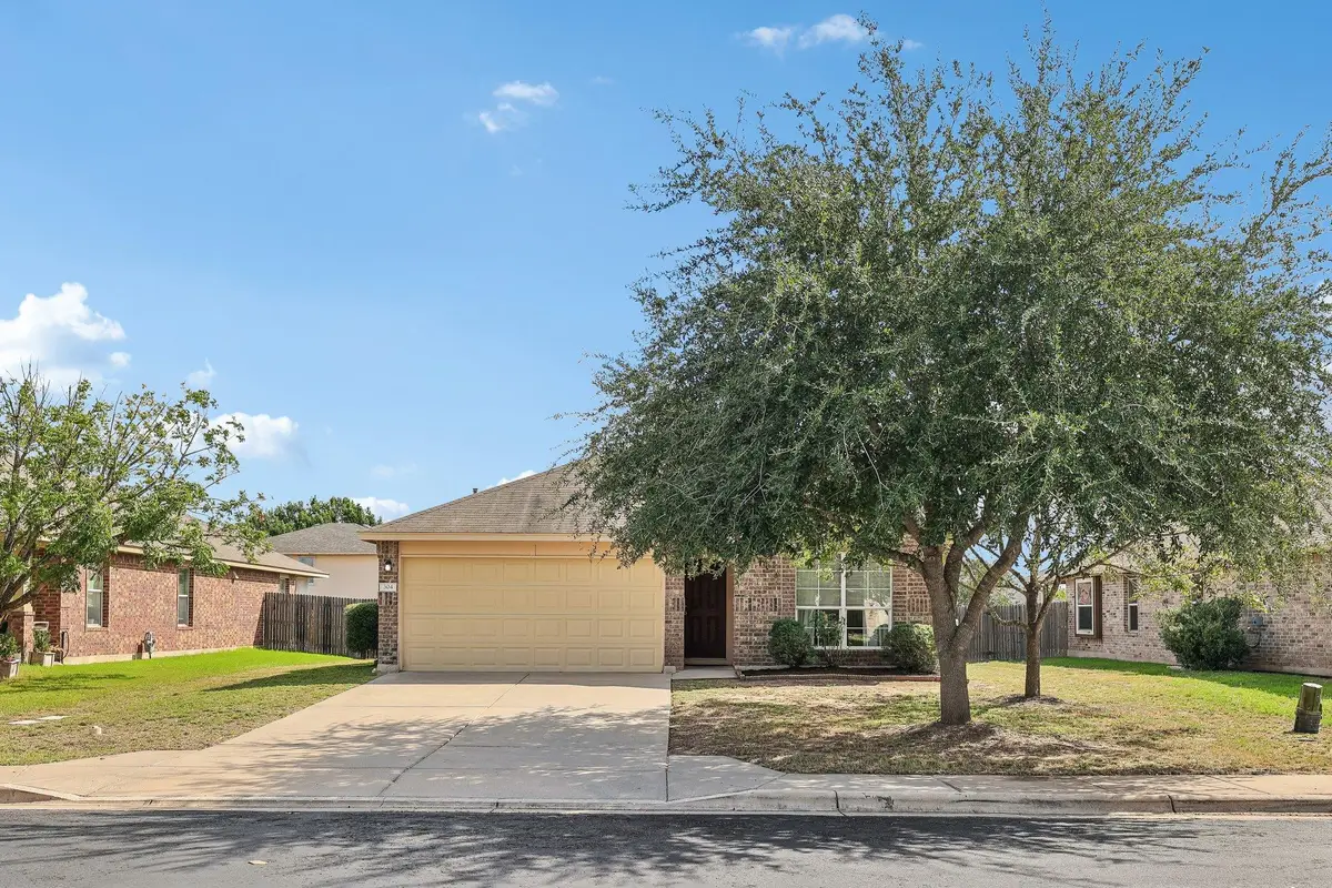 304 Grutsch Dr, Bastrop, TX 78602 - #1