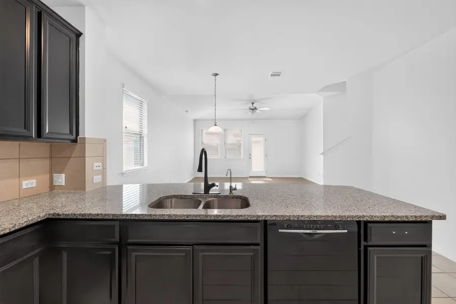 209 Evening Dusk Dr, Kyle, TX 78640 - #3