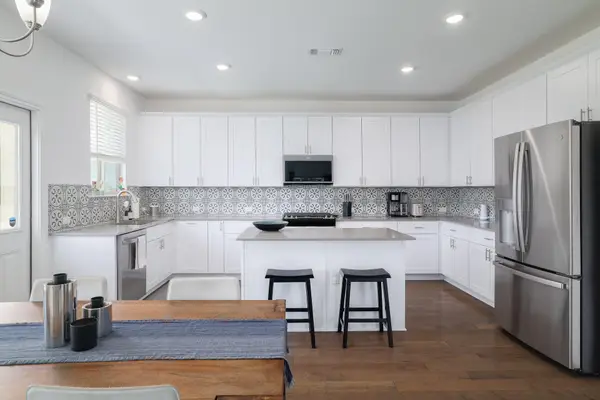 6829 Ellsworth Walk, Austin, TX 78724