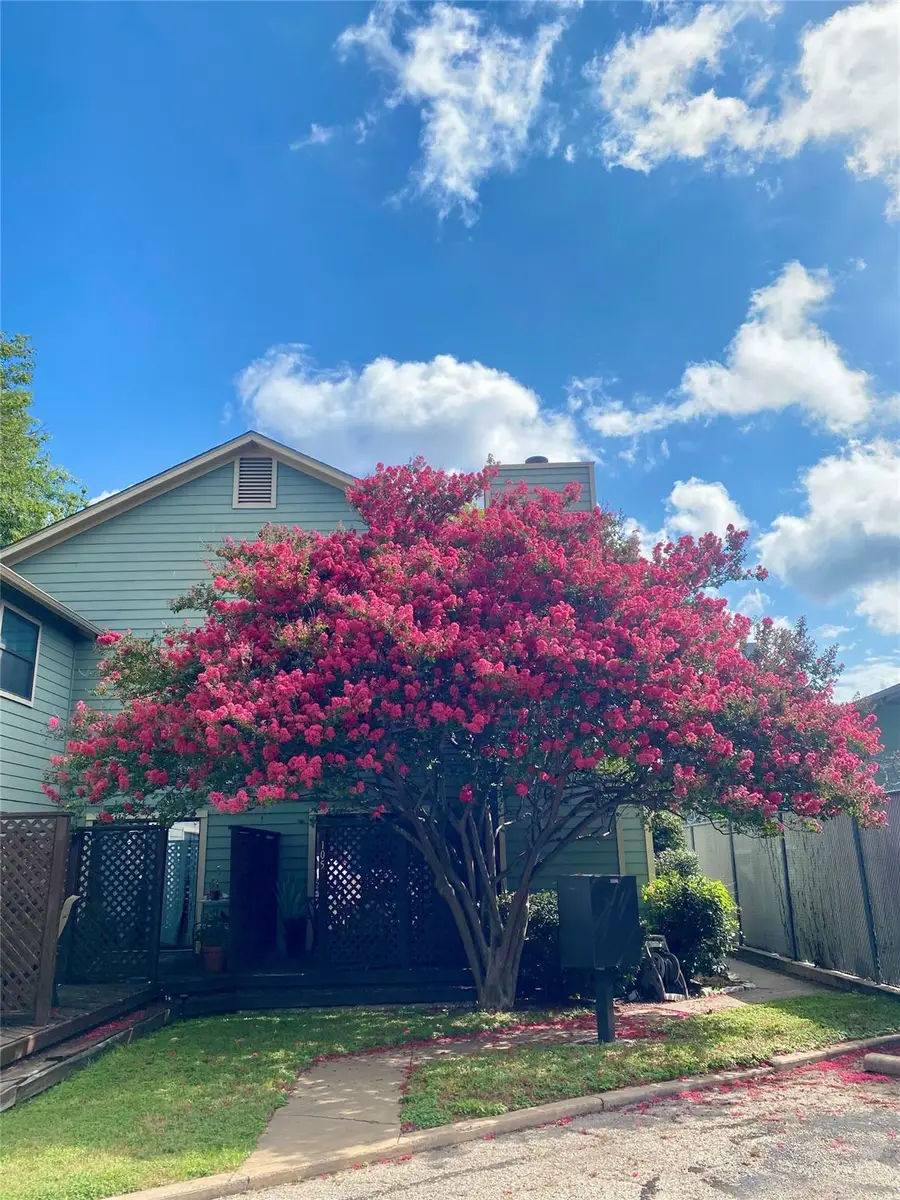 900 Taulbee Ln #106, Austin, TX 78757 - #2
