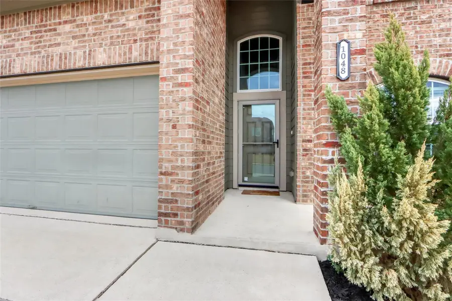 1048 Dumfries Dr, Seguin, TX 78155 - #2