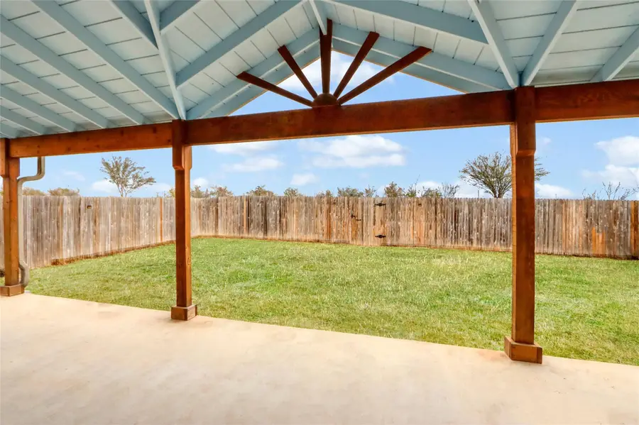 1048 Dumfries Dr, Seguin, TX 78155 - #3