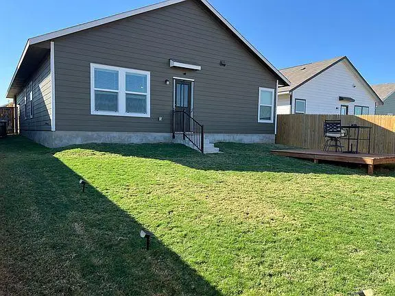 640 The Ugly Way, Jarrell, TX 76537 - Image #3