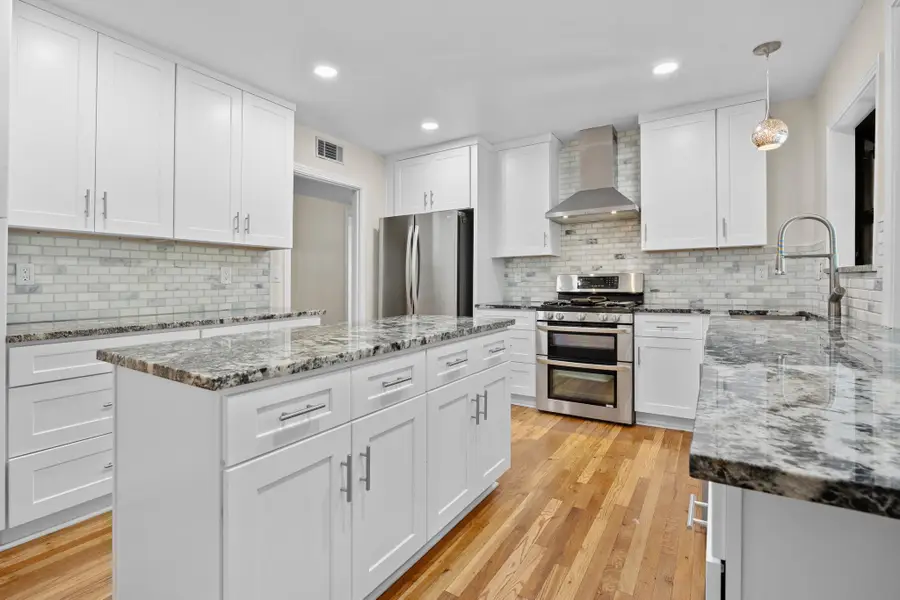 5014 W Frances Pl, Austin, TX 78731 - #2