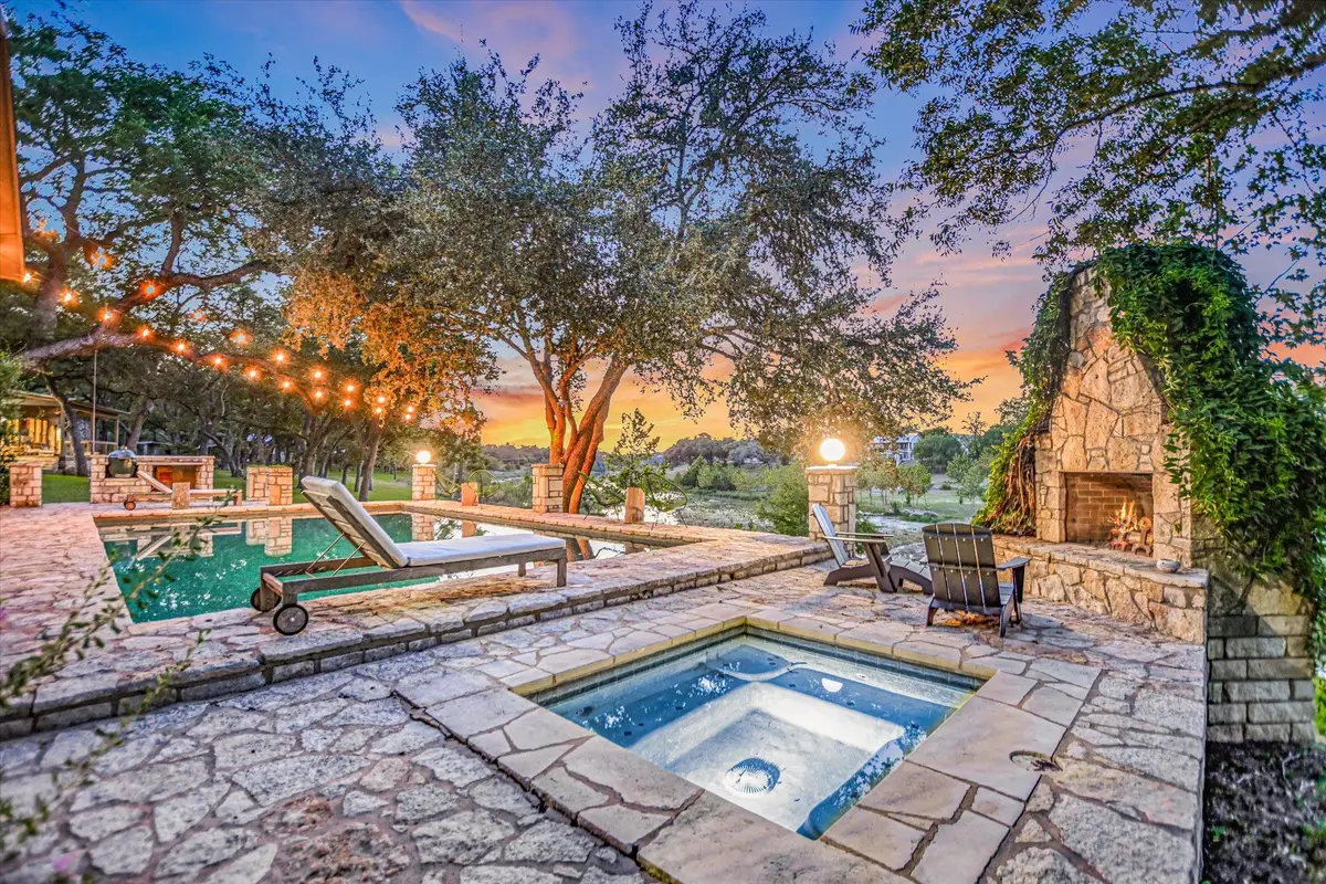 1121 Hidden Valley Rd, Wimberley, TX 78676 - #1