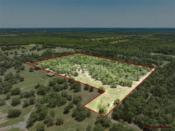 4638 Red Hollow Lane Ln, Smithville, TX 78957
