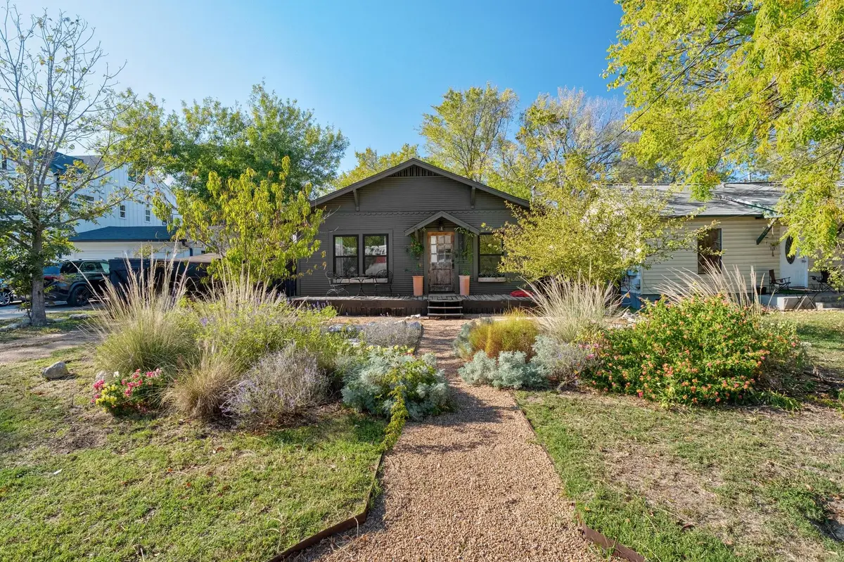 1110 Christie Dr, Austin, TX 78721 - #1