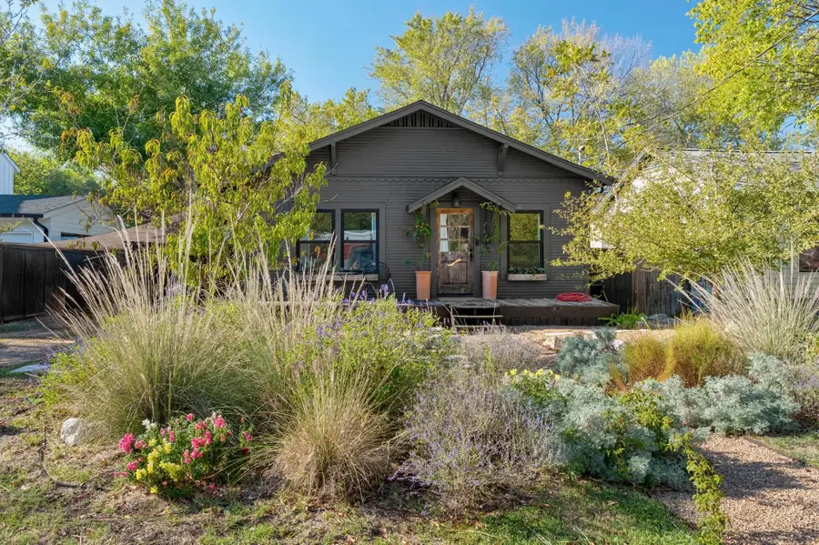 1110 Christie Dr, Austin, TX 78721 - #2