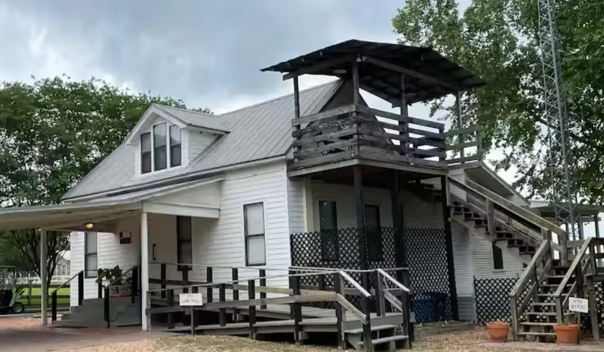 1241 Post Oak Point Rd, New Ulm, TX 78950 - #1