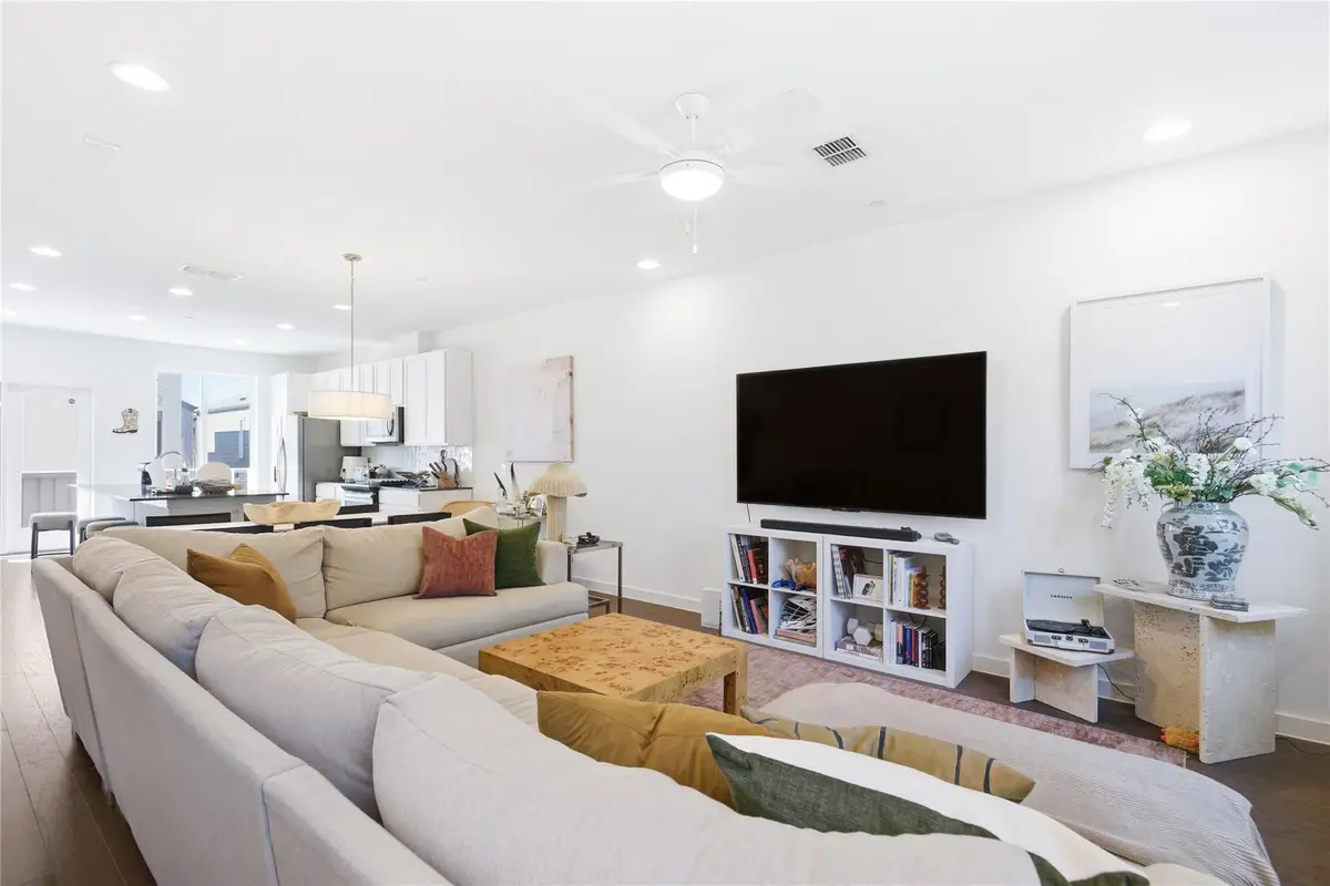 814 N Bluff Dr #87, Austin, TX 78745 - Image #1