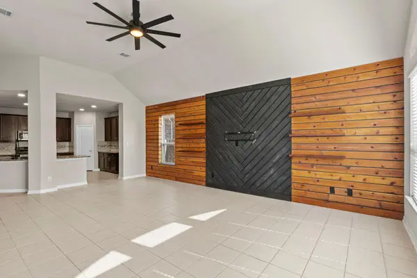 361 Vista Gardens Dr, Buda, TX 78610