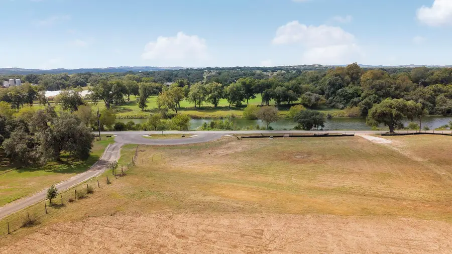 1376 River Run, Blanco, TX 78606 - #2